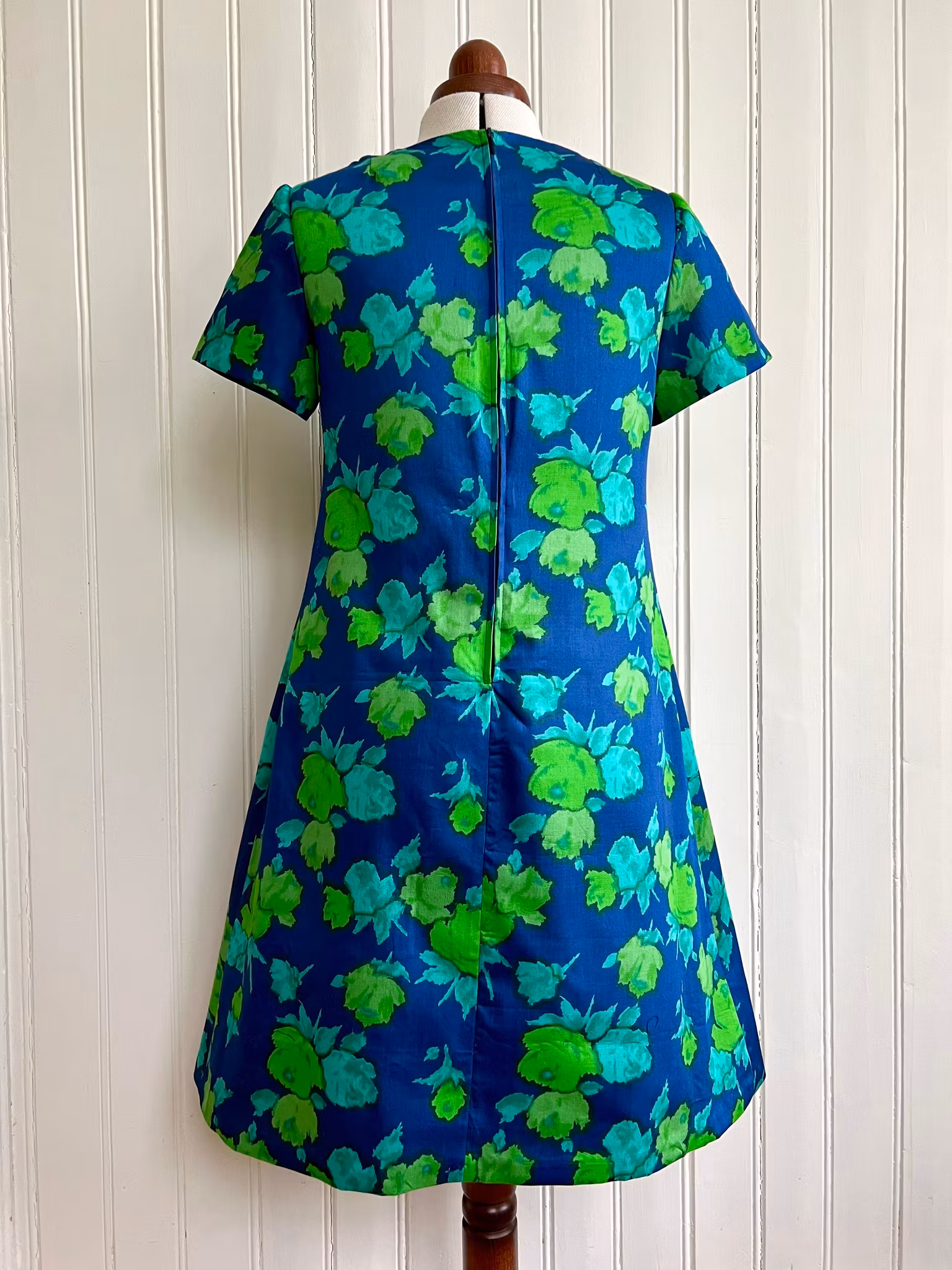 Modell Jemima - roses are green