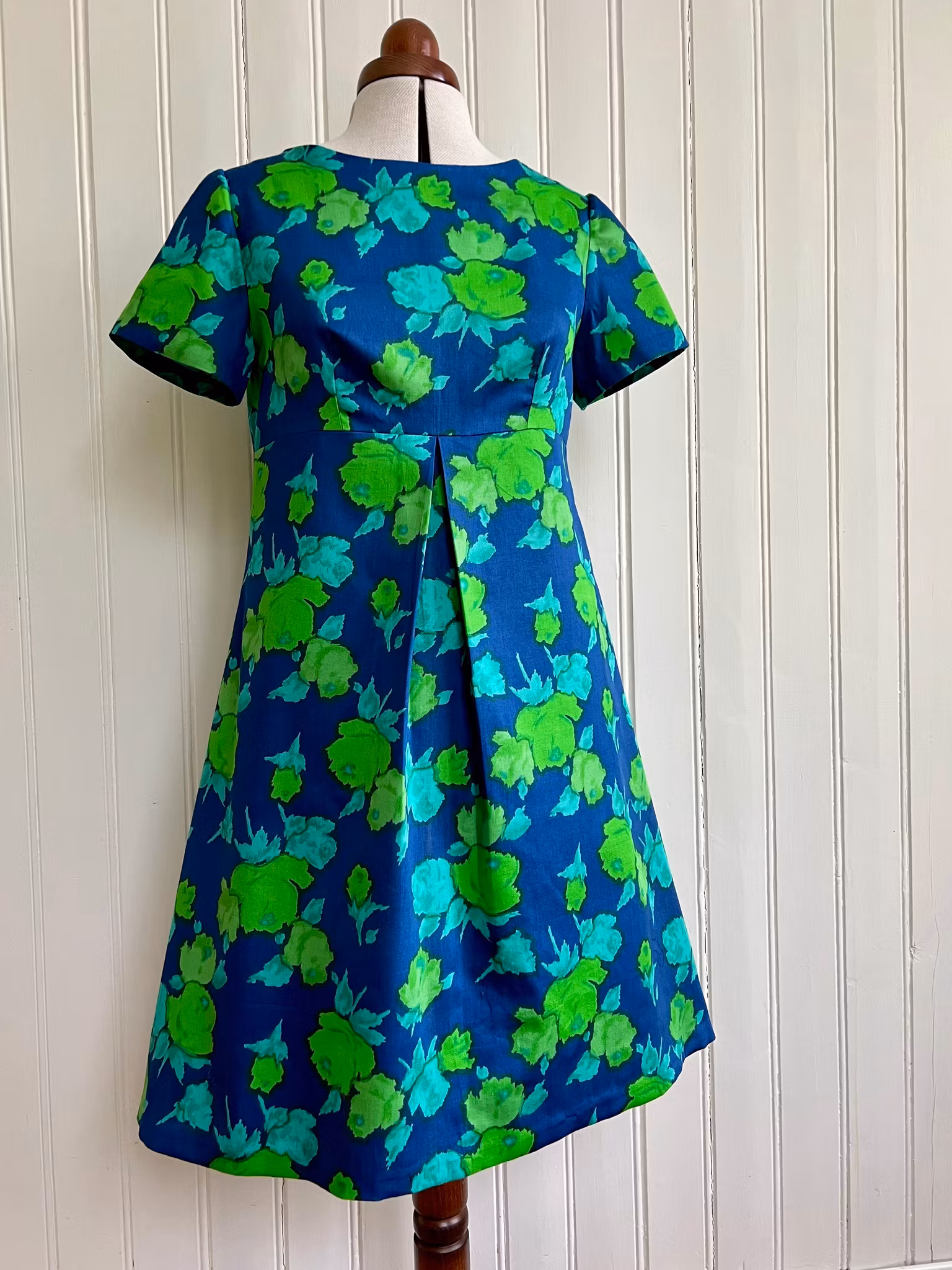 Modell Jemima - roses are green
