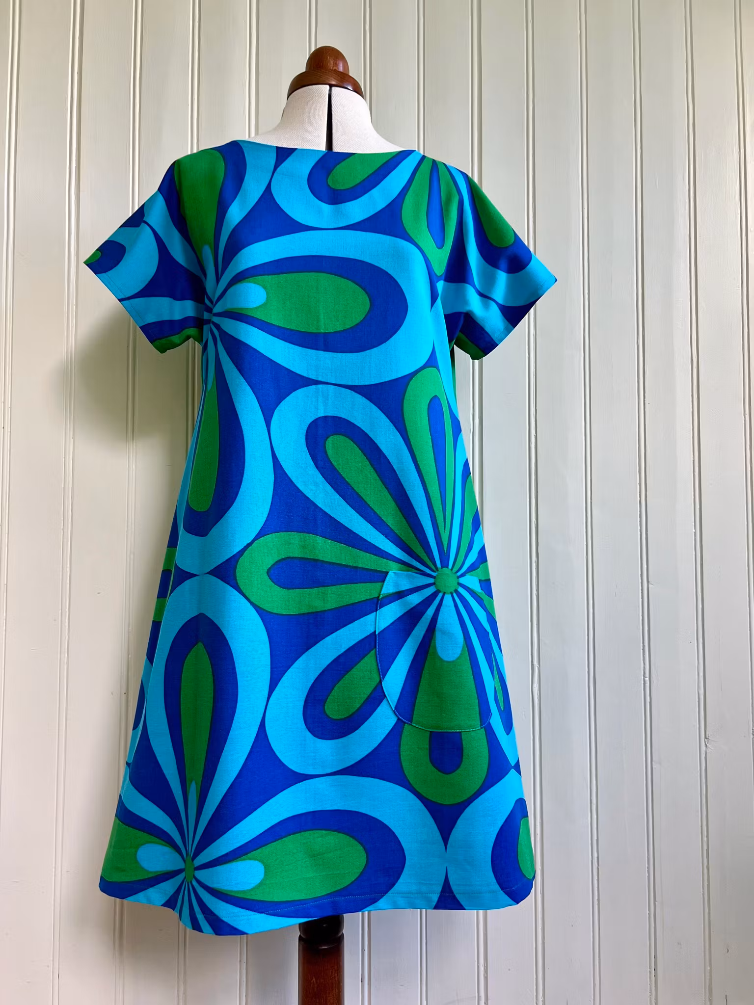 Modell Petra - floral swirls