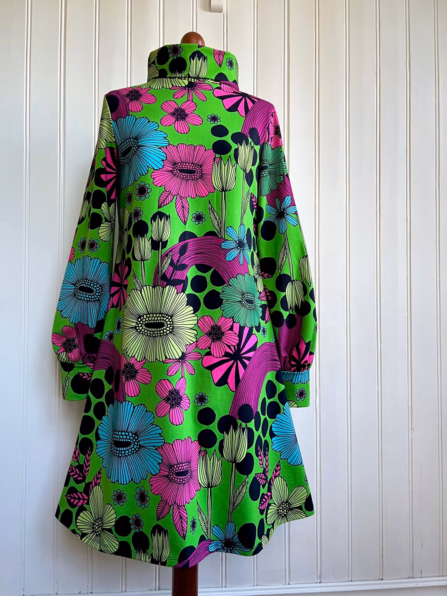 Modell Ingrid - green bean