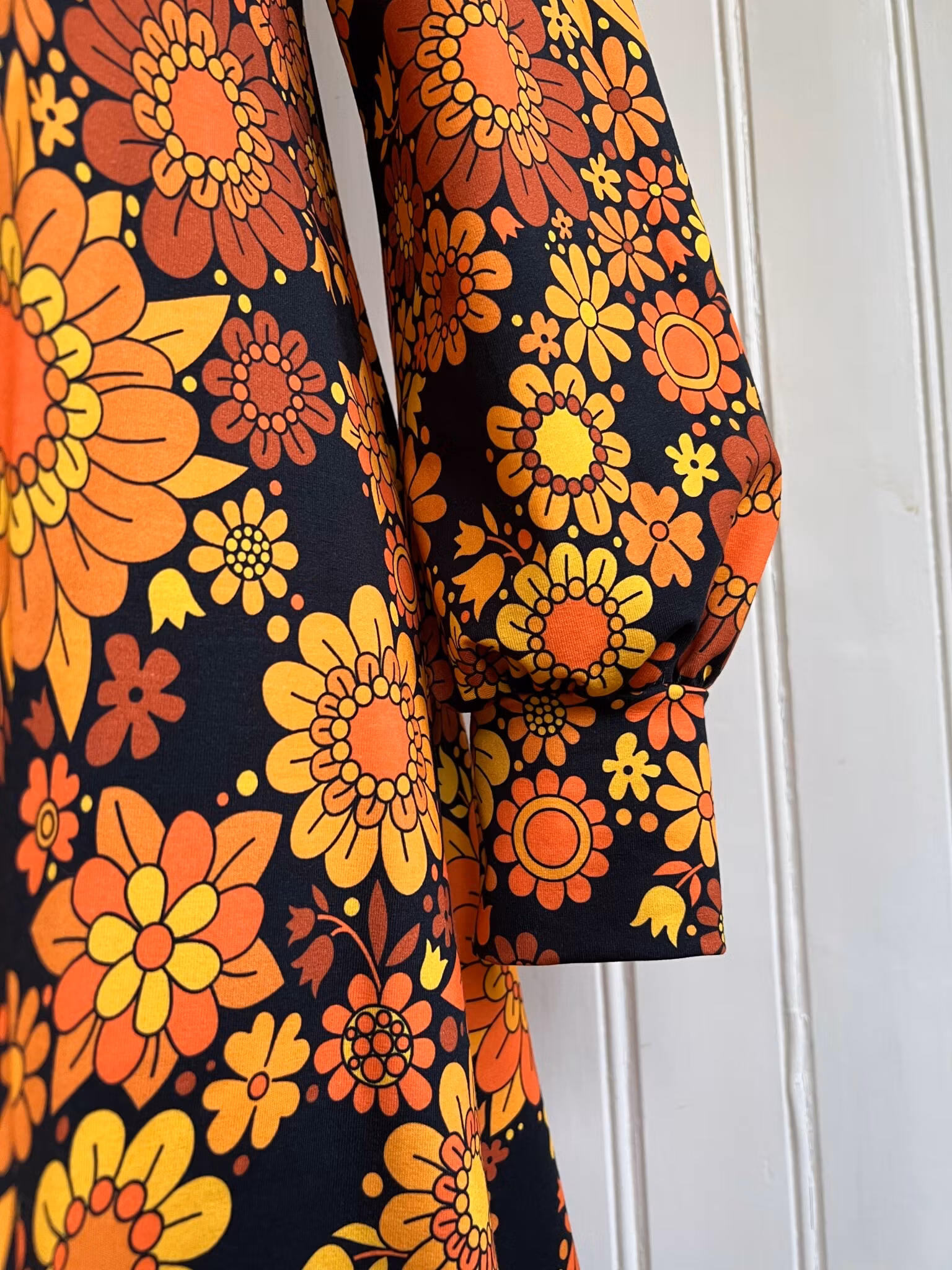 Modell Ingrid -  golden blossom