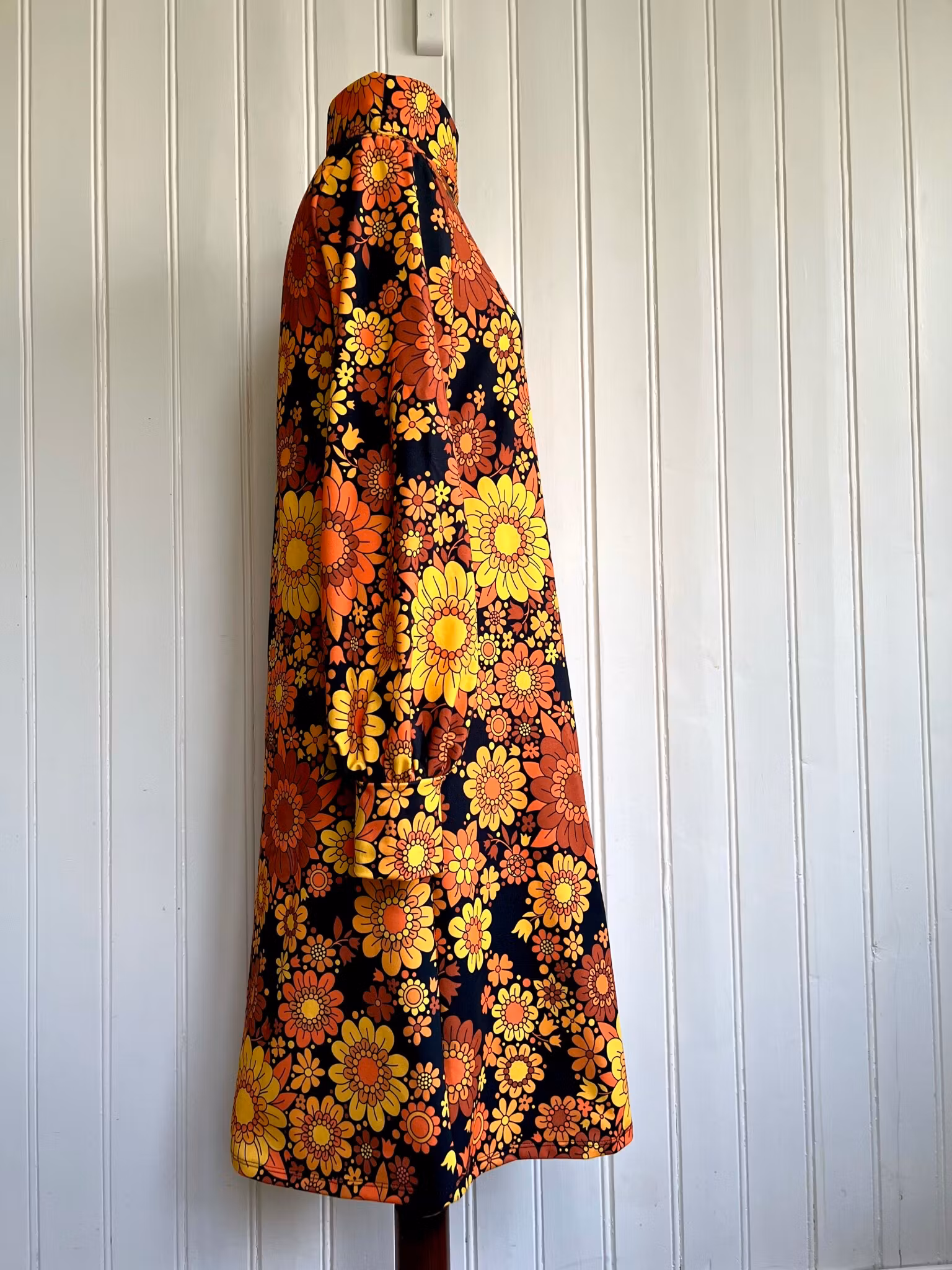 Modell Ingrid -  golden blossom