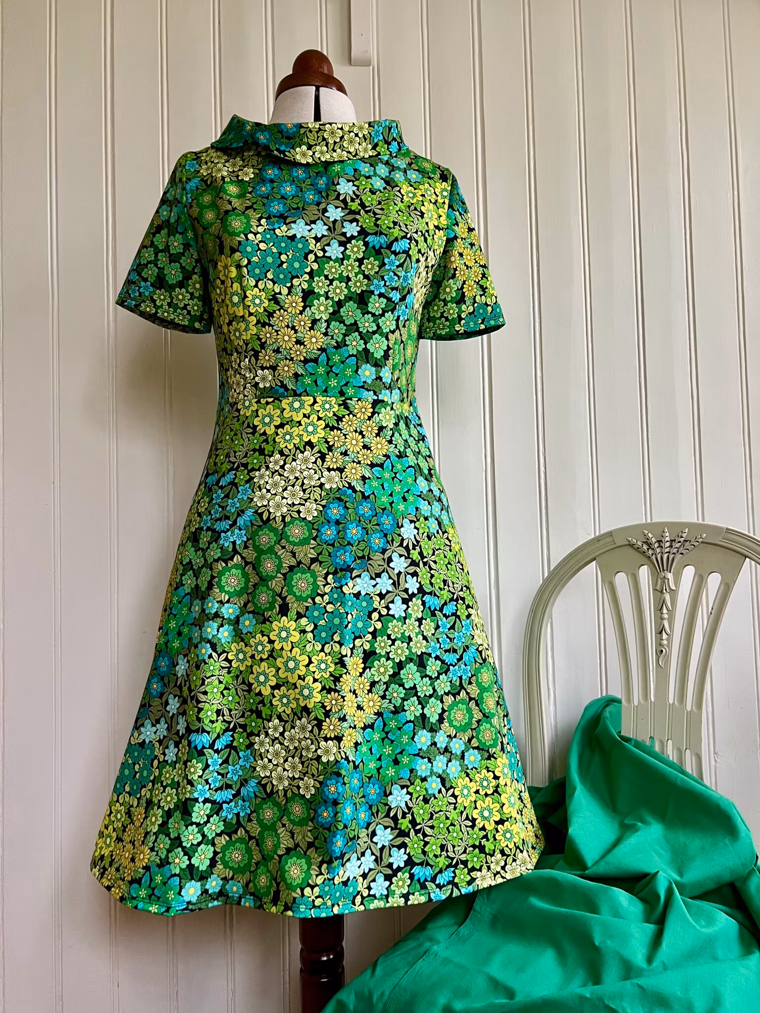 Modell Britt - flower field