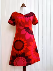 Modell Signe - små blommor