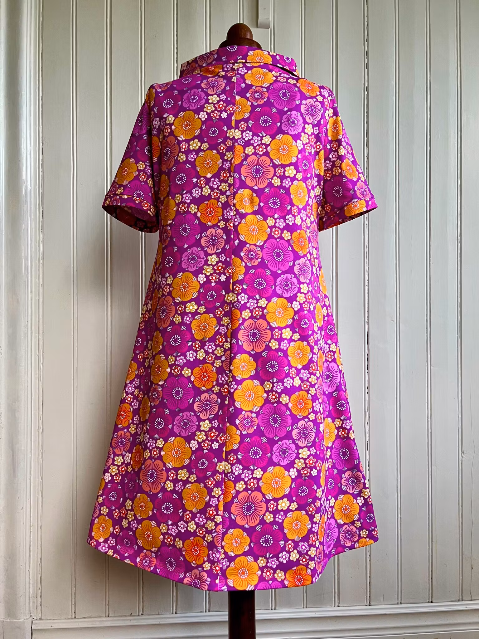 Modell Britt - purple field