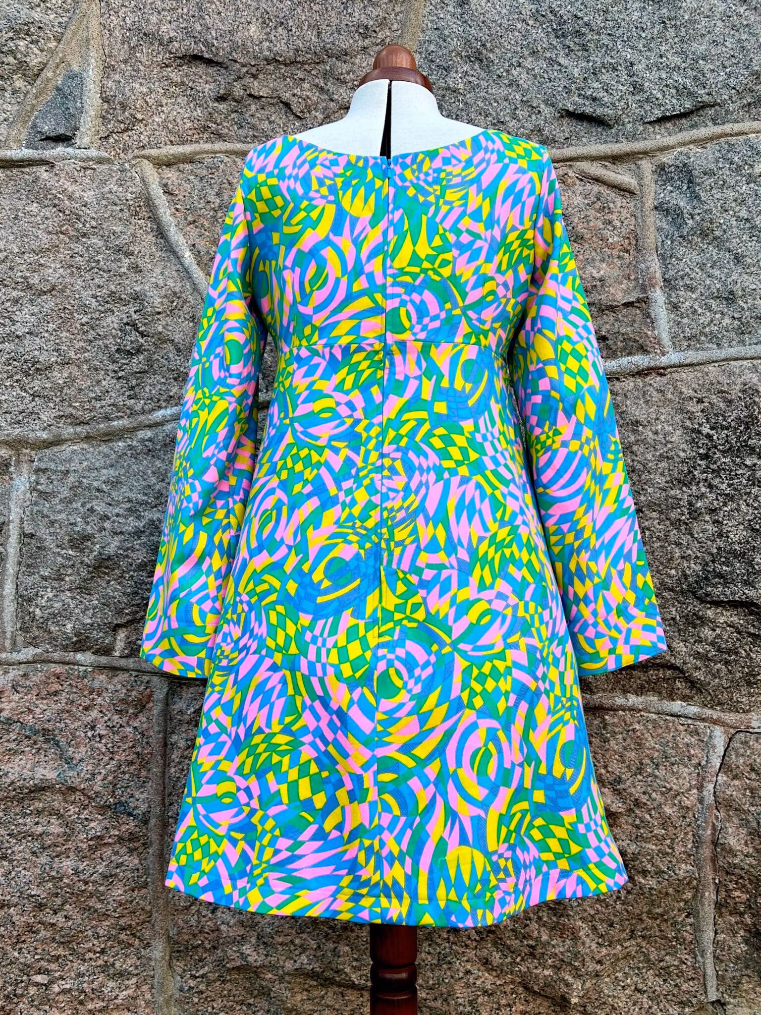 The psychedelic dream