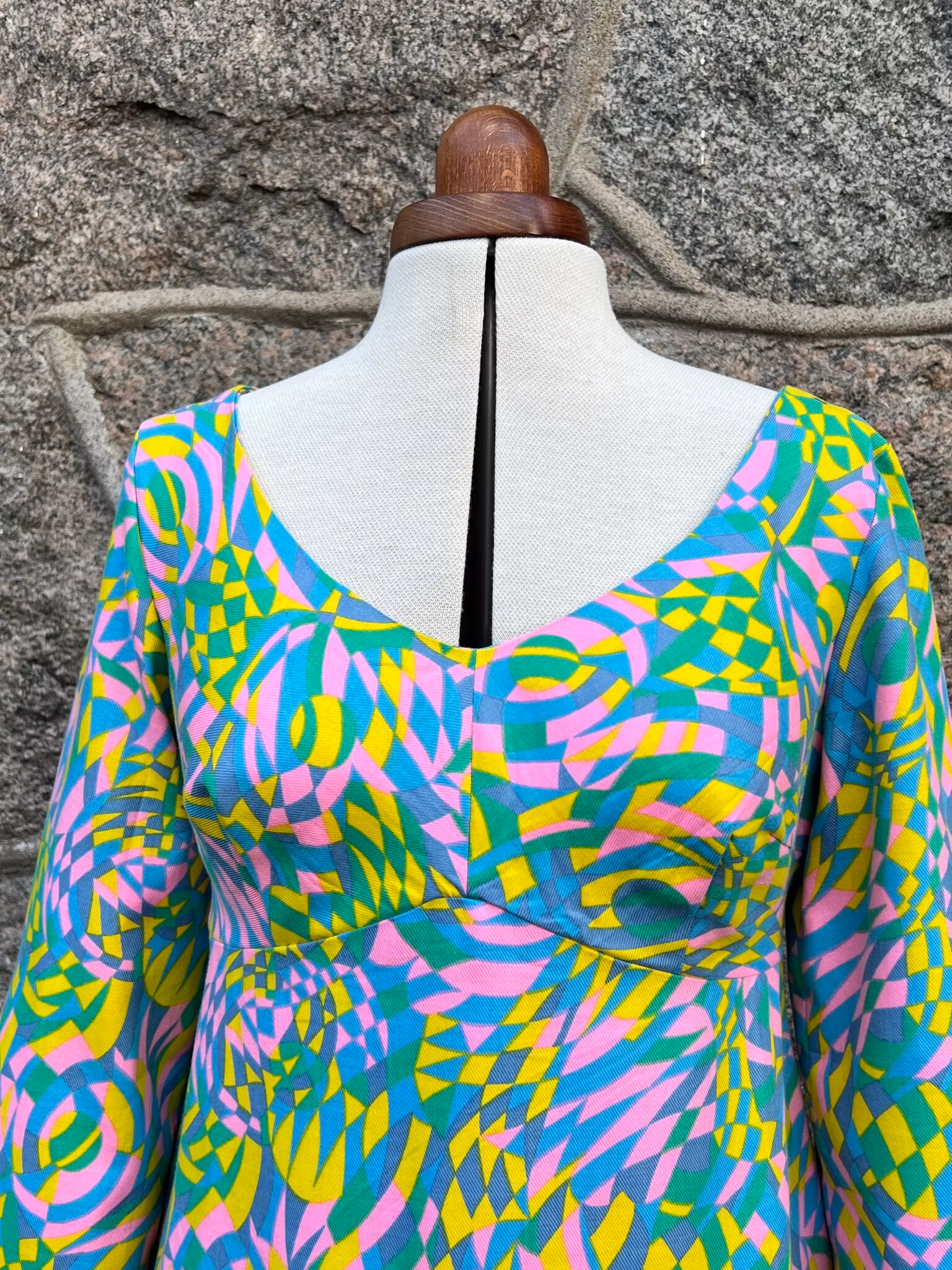 The psychedelic dream