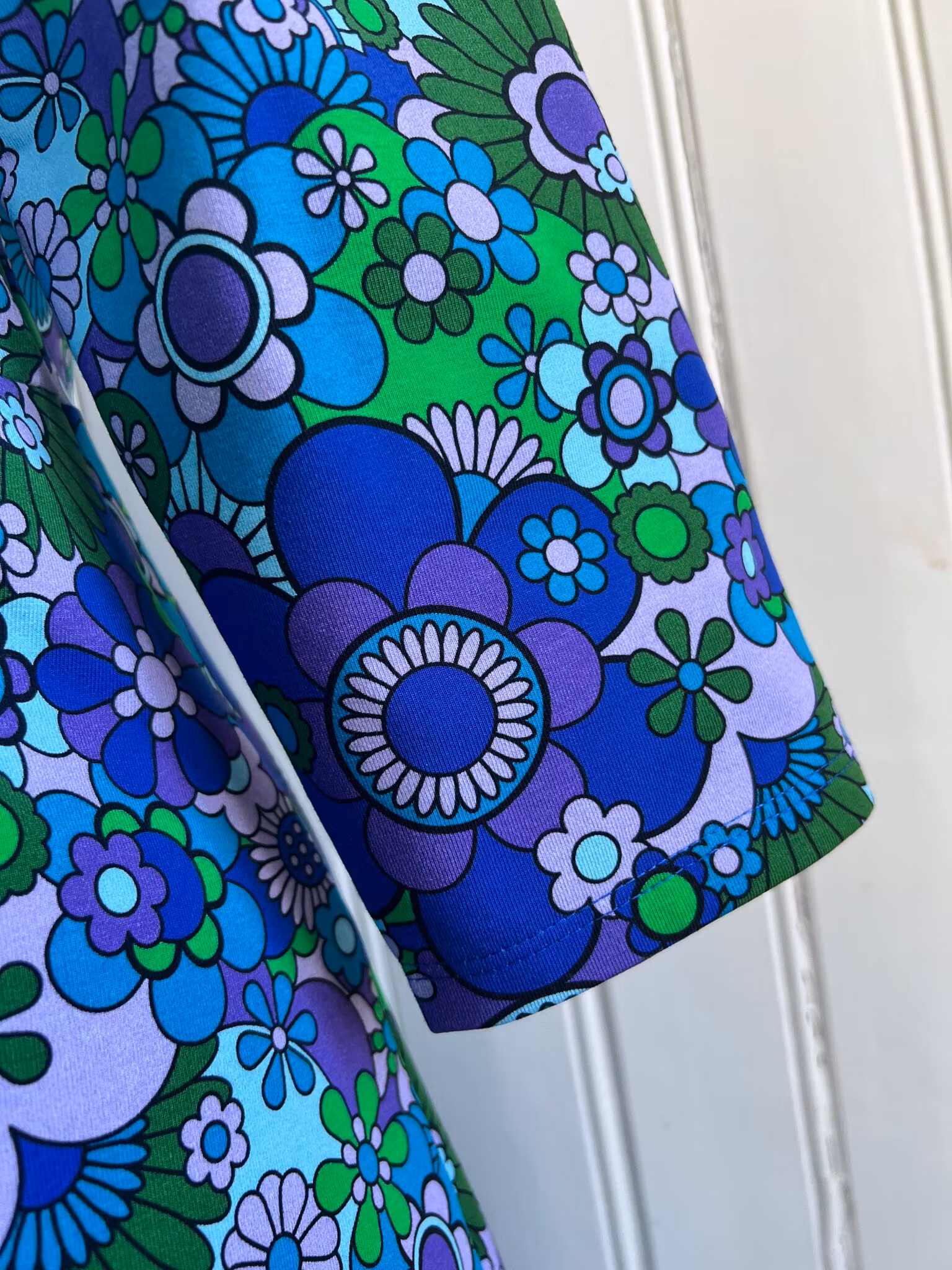 Popping flower field