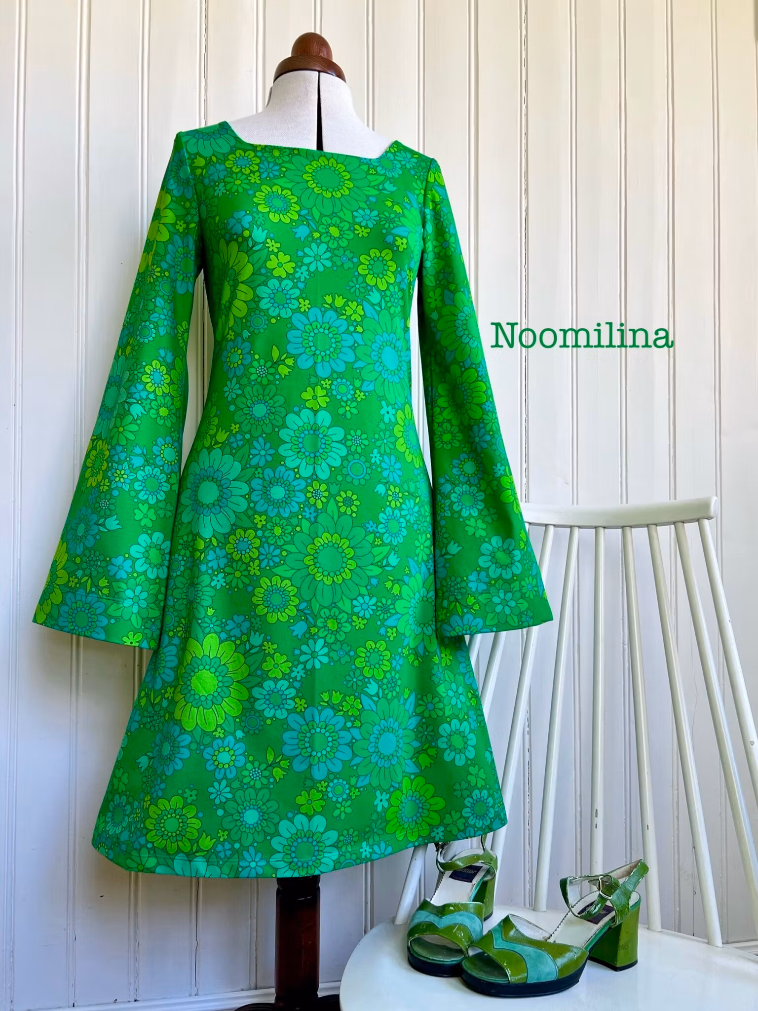 Modell Viola - joyful green