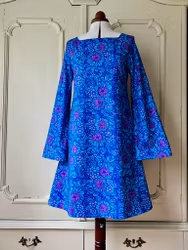 Modell Viola - swirly blue