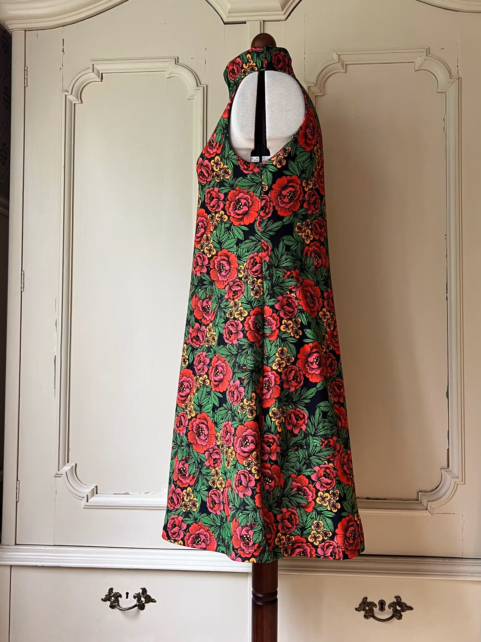 Modell Ingrid - red summer