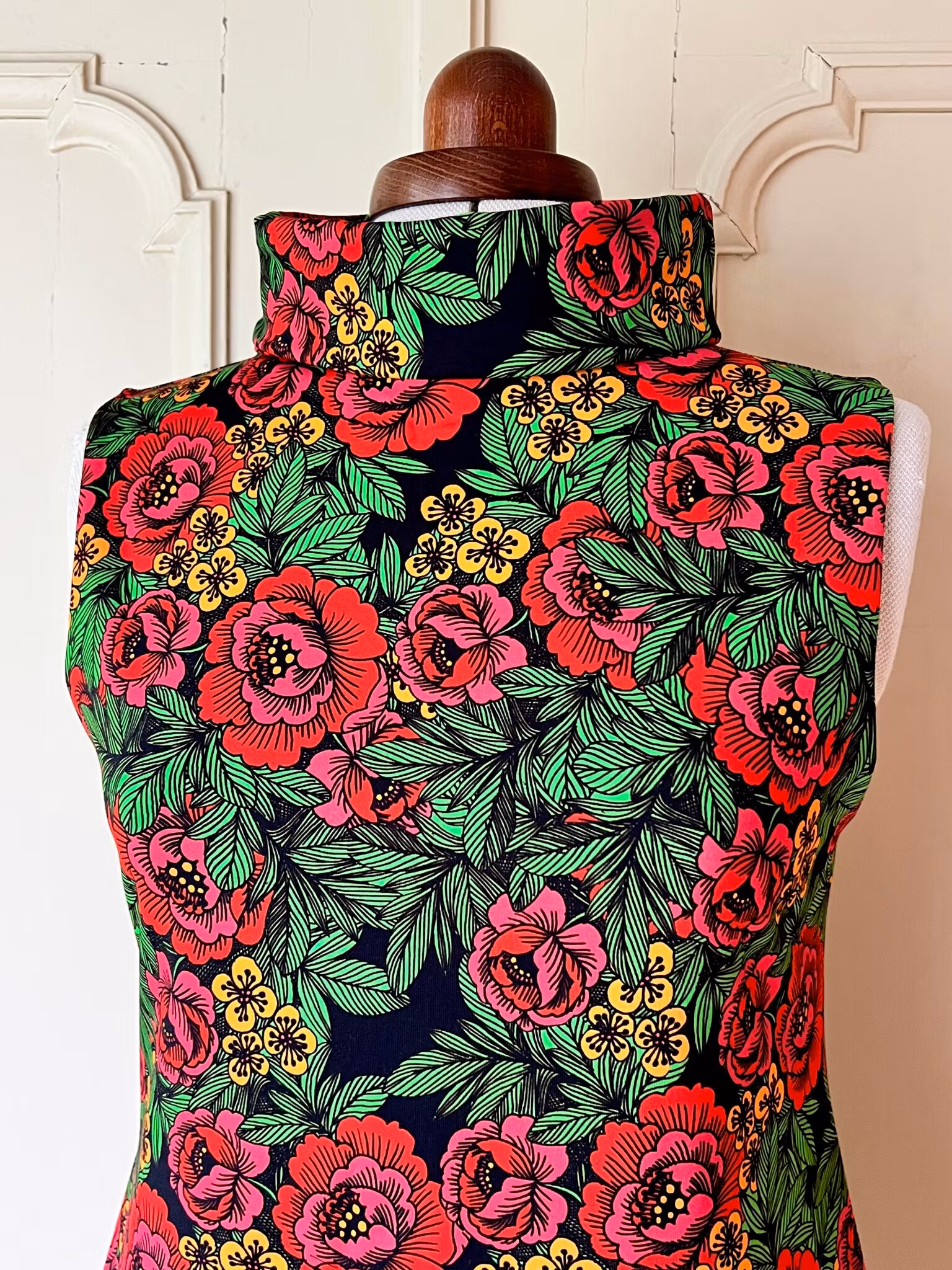 Modell Ingrid - red summer
