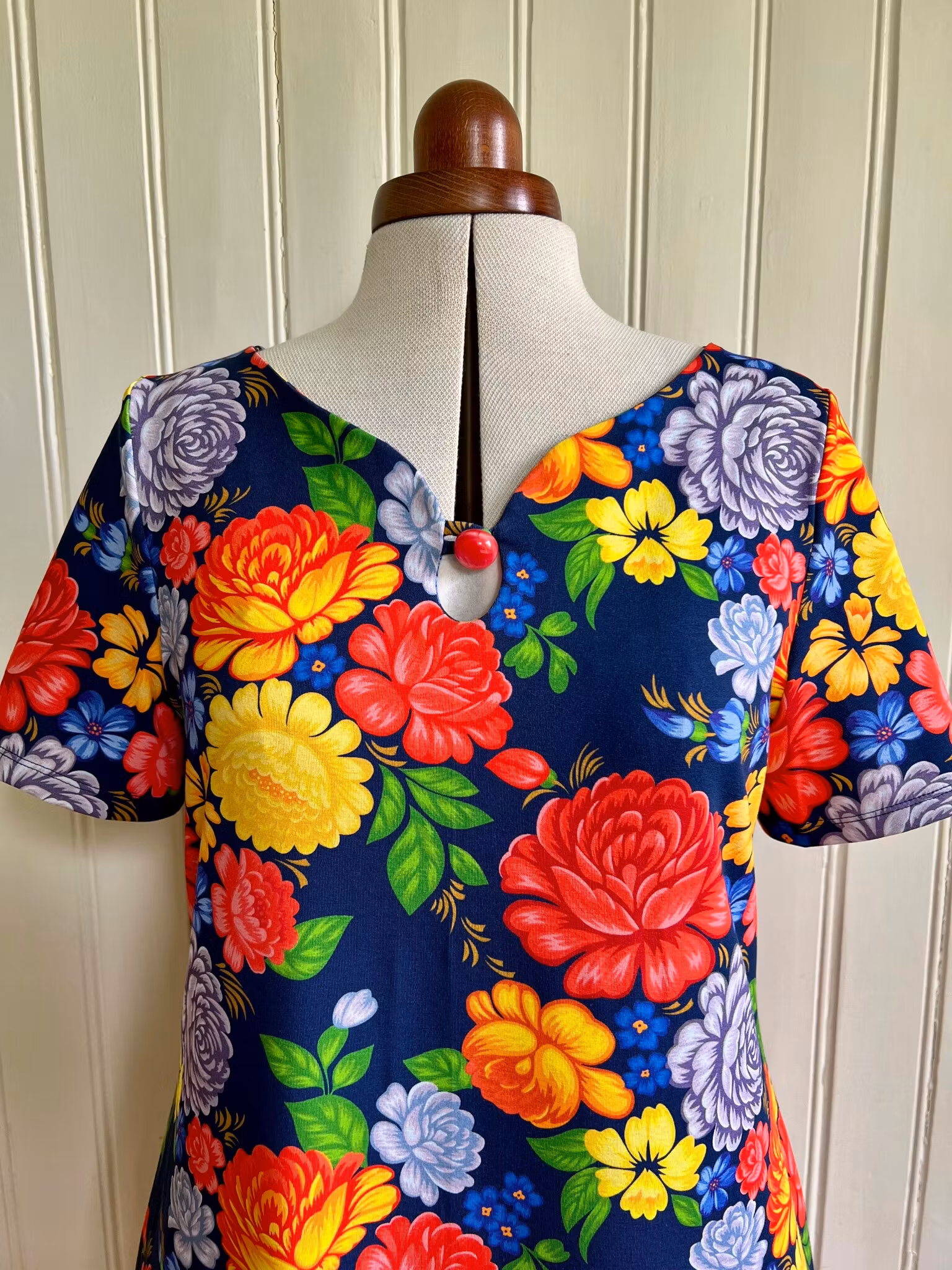 Modell Signe - joyful roses