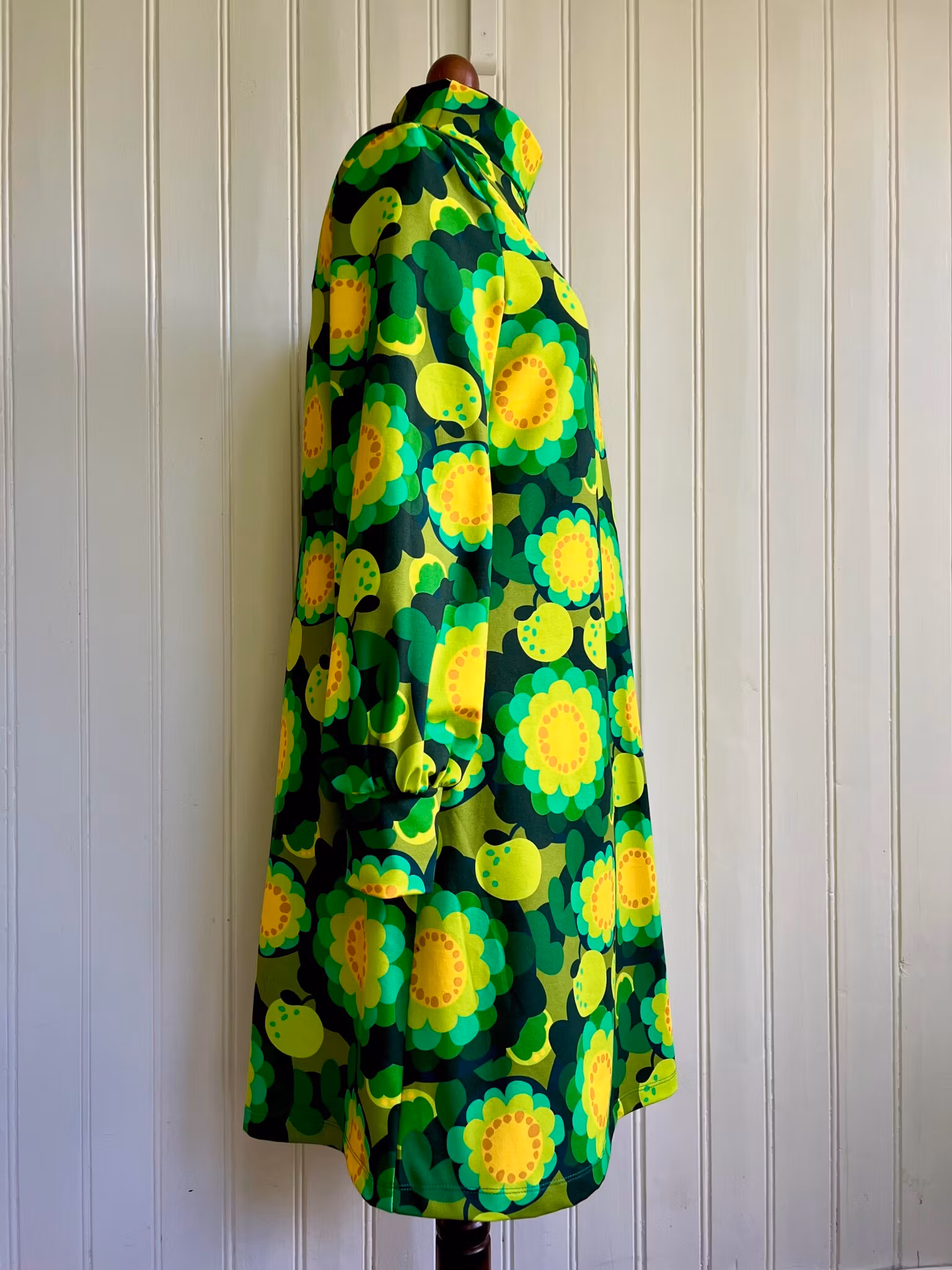 Modell Ingrid - delightful green
