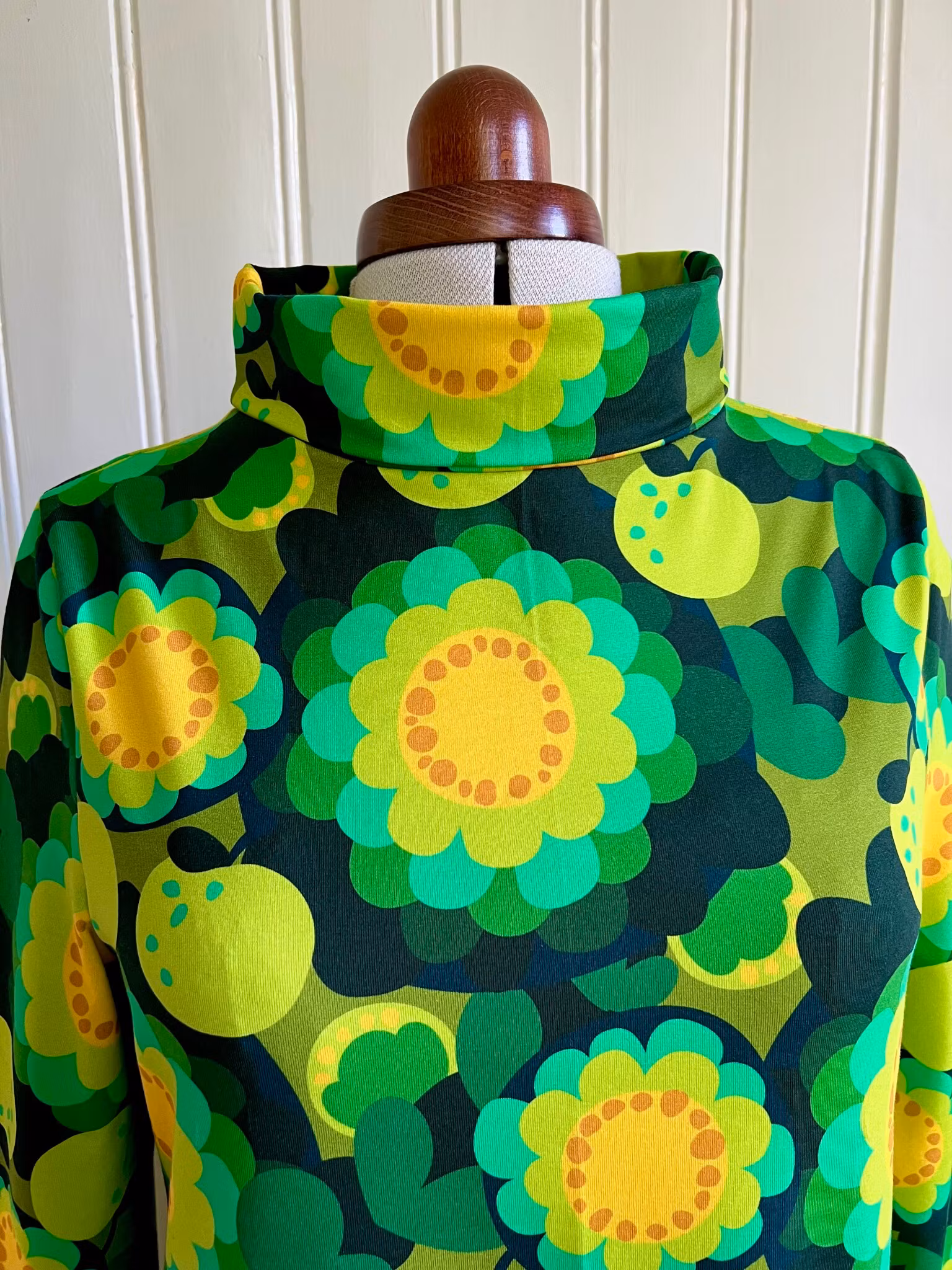 Modell Ingrid - delightful green