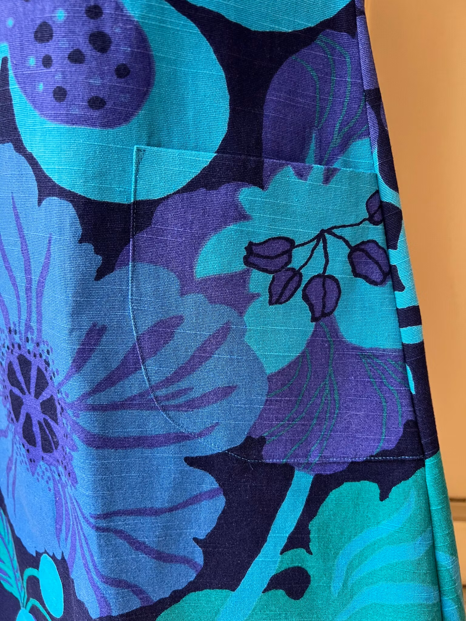 Modell Signe - aqua butterflies