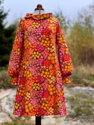 Modell Britt - autumn field