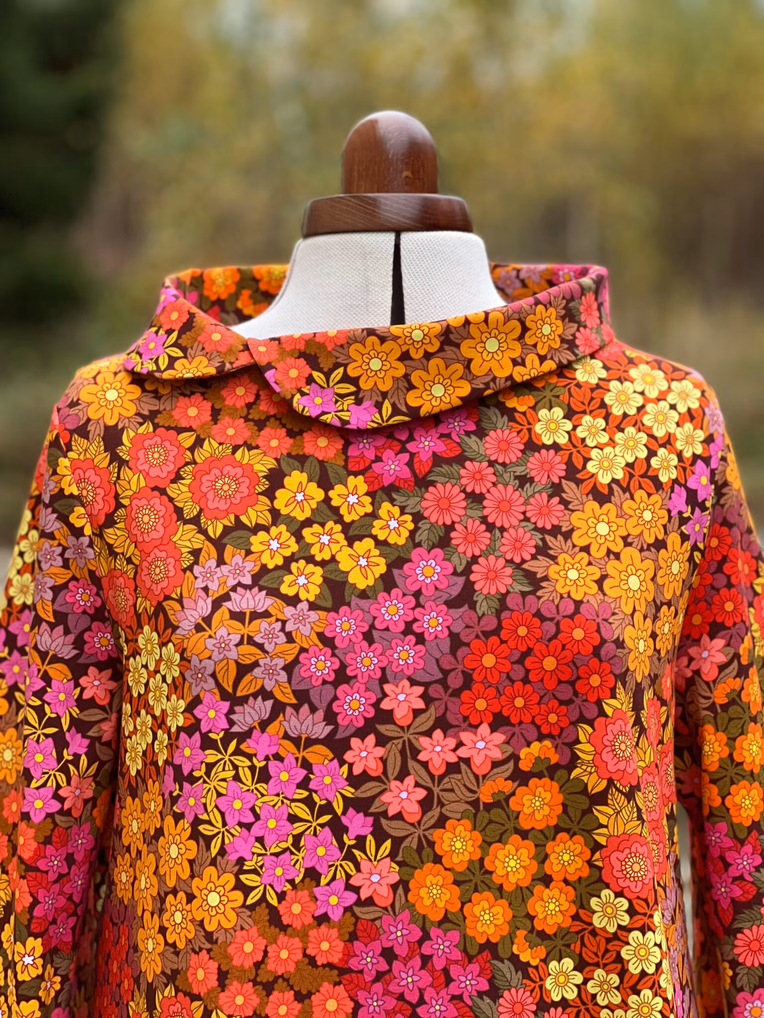 Modell Britt - autumn field