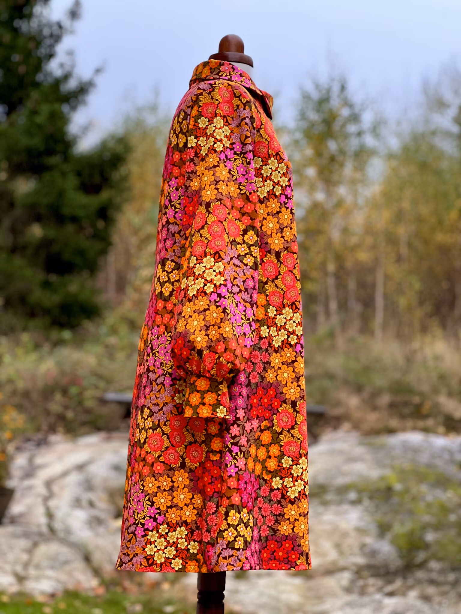 Modell Britt - autumn field