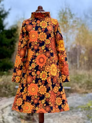 Modell Ingrid - brown eyed girl
