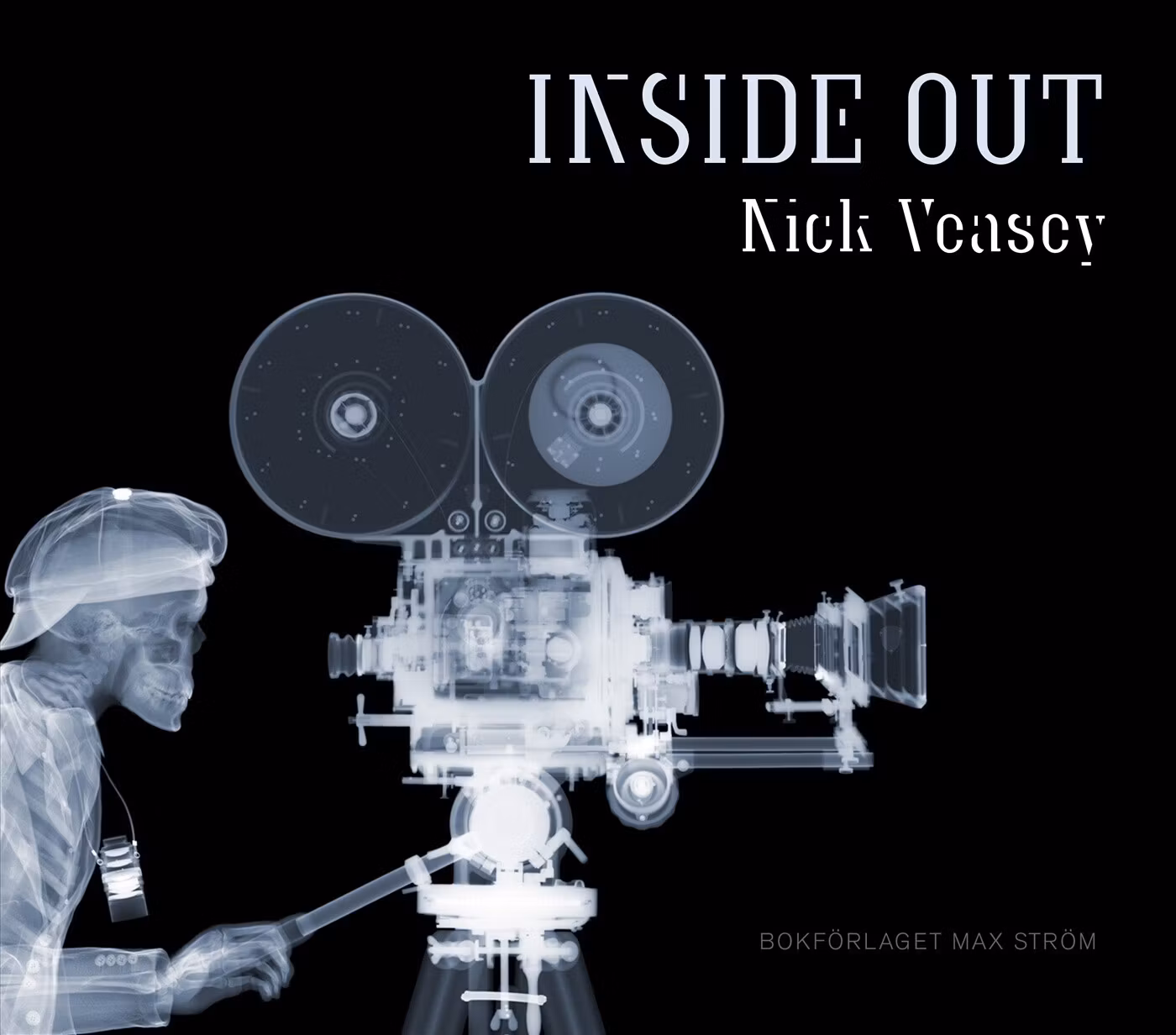 Inside Out  - finns i Rutströms bokhandel