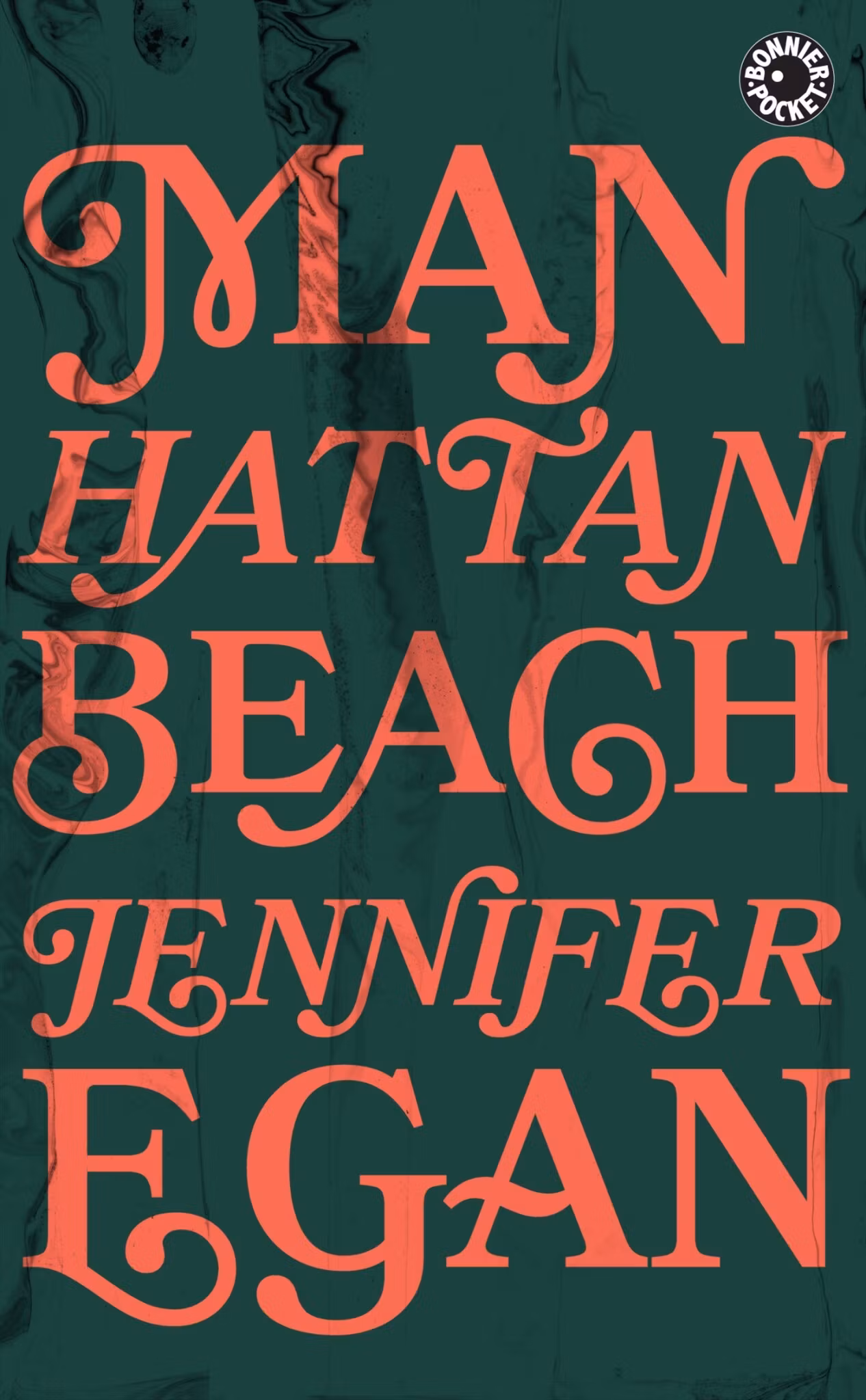 Manhattan beach - finns i Rutströms bokhandel
