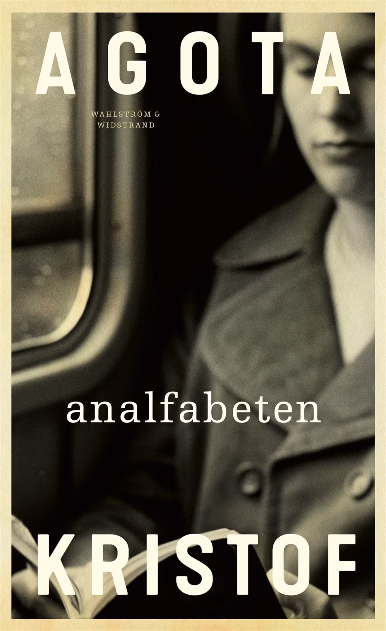 Analfabeten - finns i Rutströms bokhandel