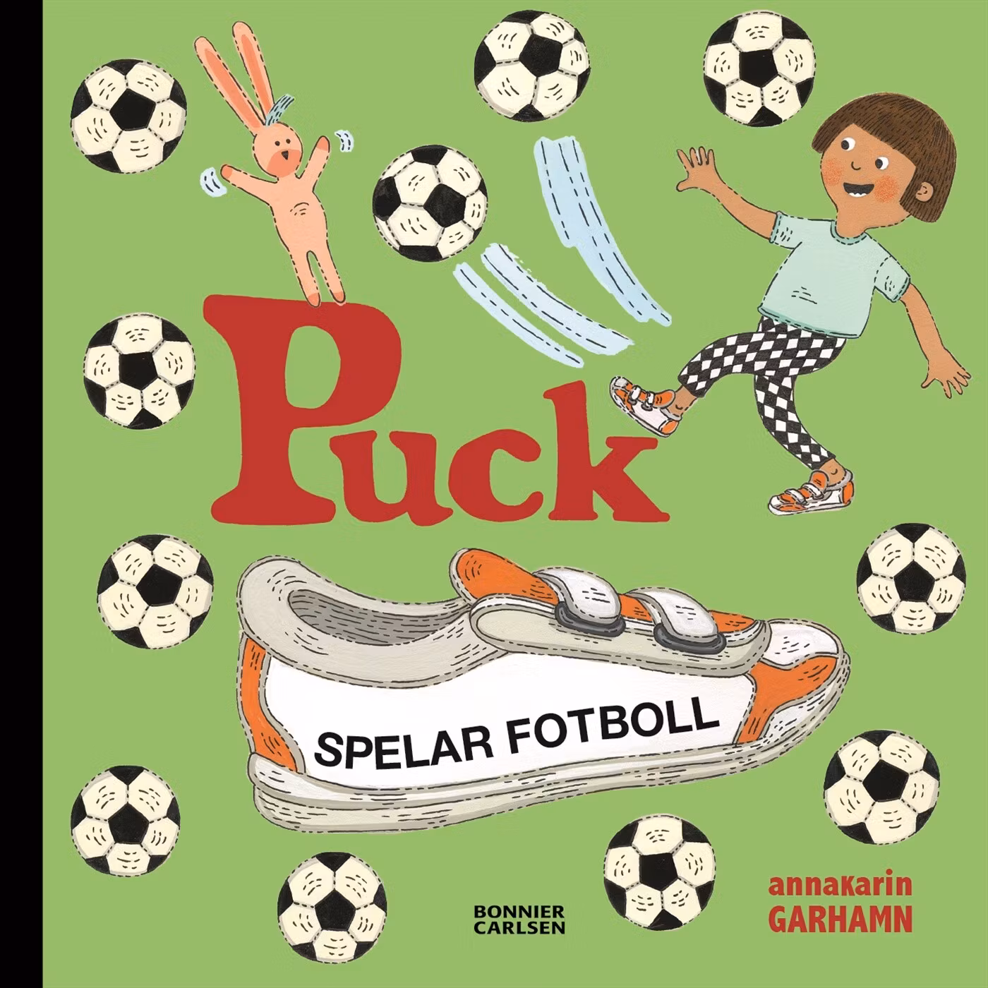 Puck spelar fotboll - finns i Rutströms bokhandel