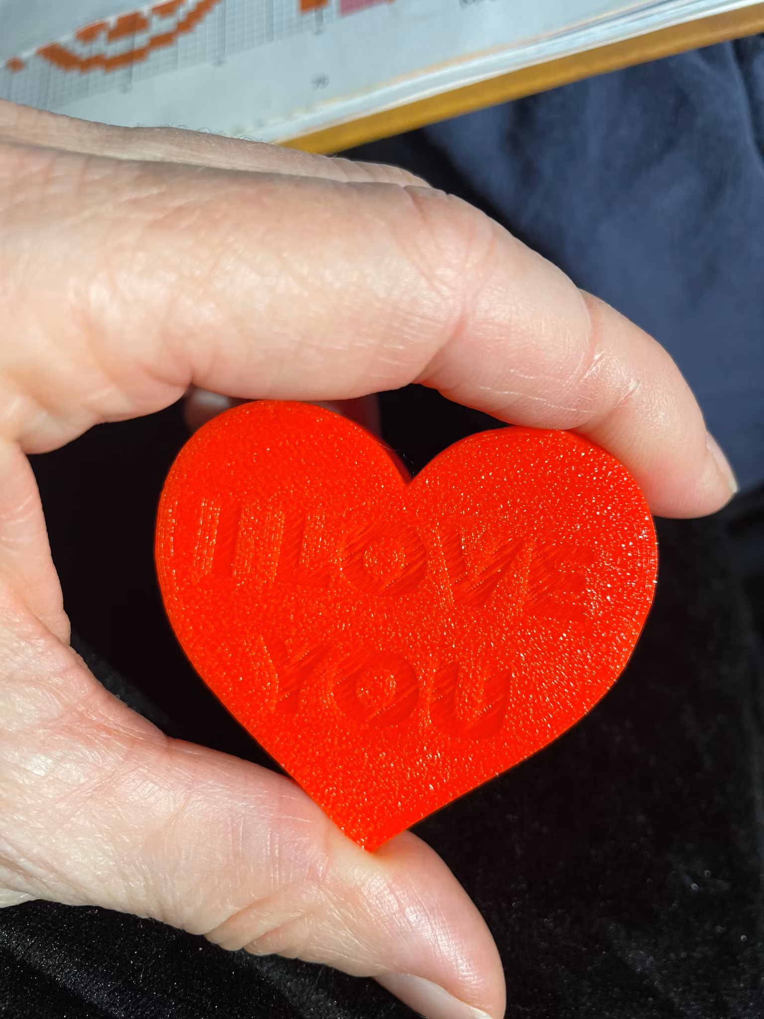 I LOVE YOU, röd