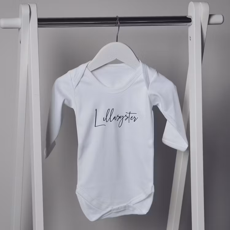 Babybody med namn