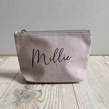 Necessär grå med namn - Small