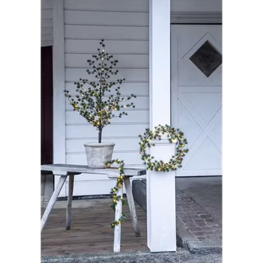 Girlang med barr och kottar - LED