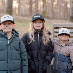 Truckerkeps för barn med namn - Svart/Svart