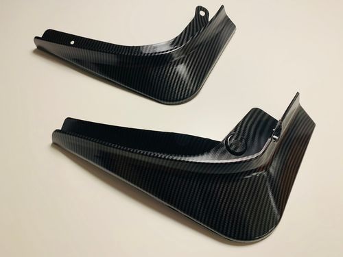 Stänkskydd model 3 (kolfiberlook)