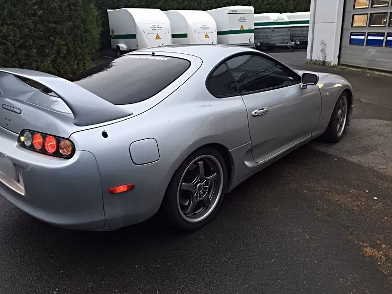 Toyota Supra MKVI med solfilm