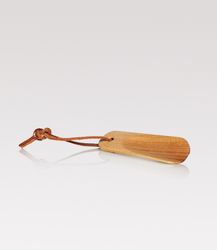Wooden shoe horn