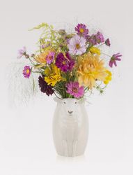 Suffolk sheep vase