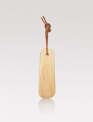 Wooden shoe horn