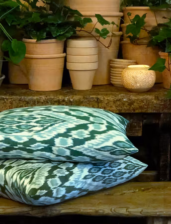 Handmade - Ikat cushion cover