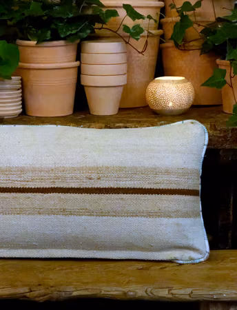 Handwoven - Wool cushion
