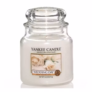 Yankee Candle Fluffy Towels Medium Doftljus