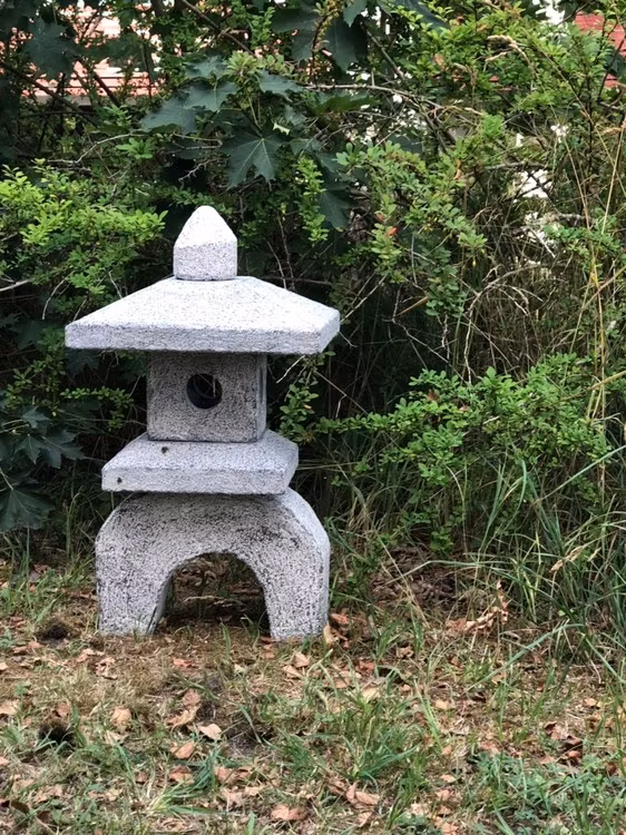 Japansk stenlykta 8-50