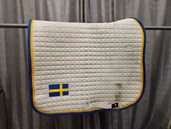 Schabrak, full, Equiline