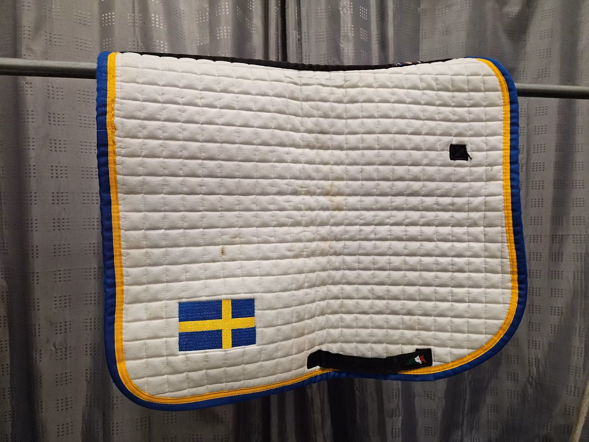 Schabrak, full, Equiline