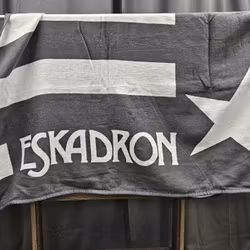 Fleecetäcke, L, Eskadron