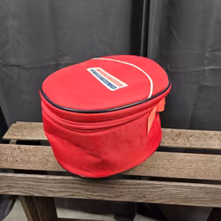 Hjälmväska, Whitaker