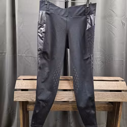 Ridleggings, 42, PS of Sweden