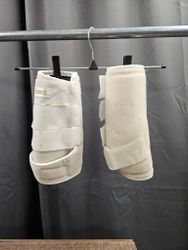 Wraps, M, Globus