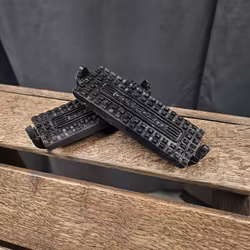 Stigbygelplattor, Compositi