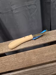 Hovkniv, Mustad